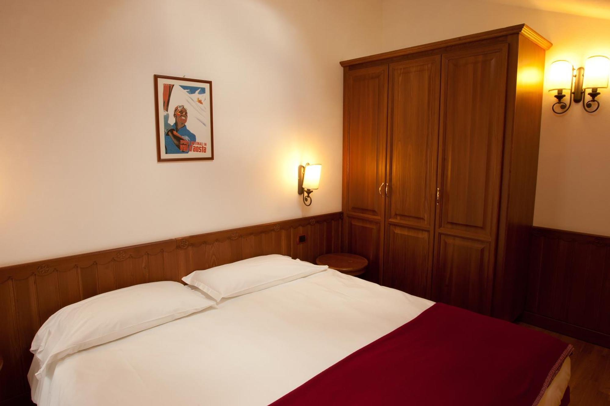 Residence Le Grand Chalet Courmayeur Exterior foto